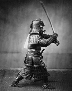 Шузо мечтае да бъде самурай.