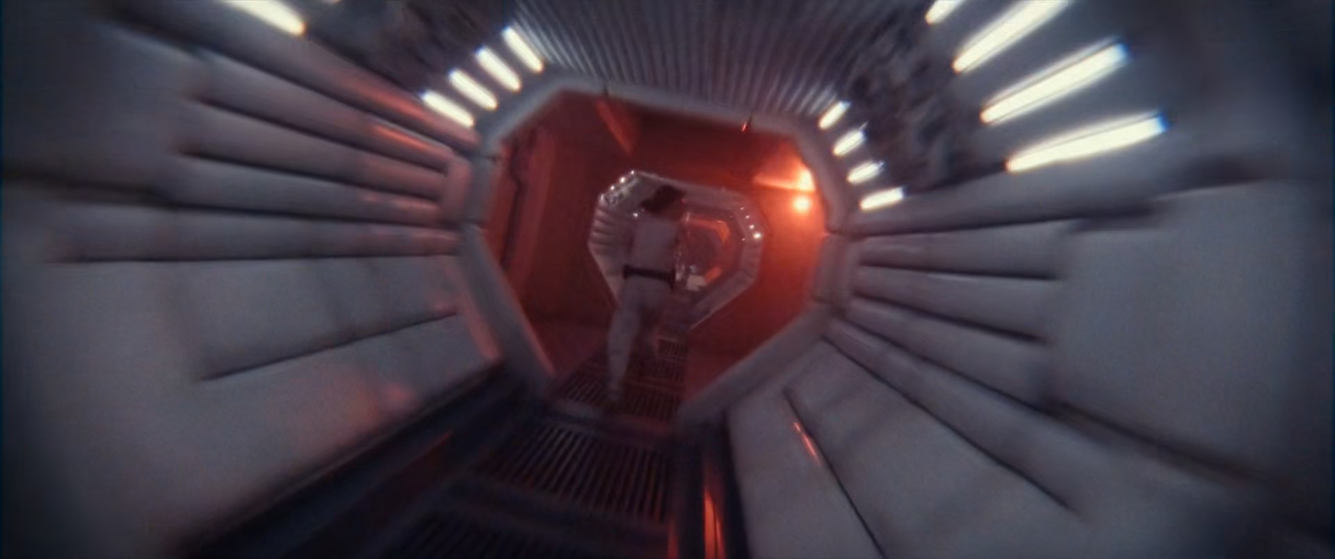 Изображение с име: Alien Earth - S01E05 - In Space, No One....mkv_snapshot_00.53.06.911