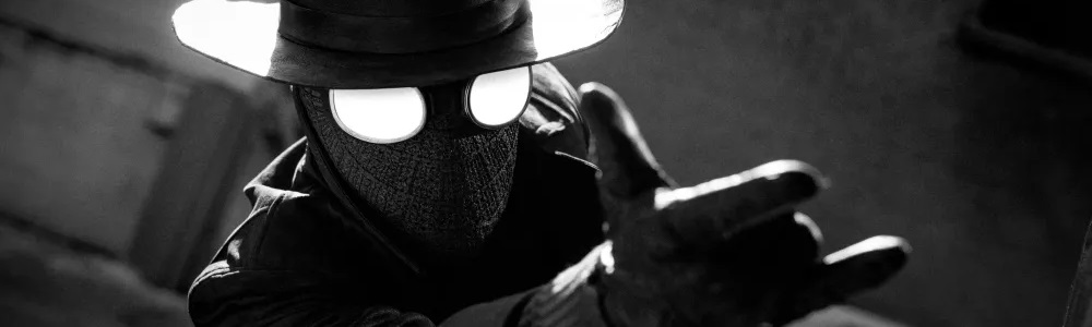 Никълъс Кейдж е Спайдър-мен-ноар